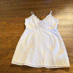 Superdown Elegant White Dress Size Medium